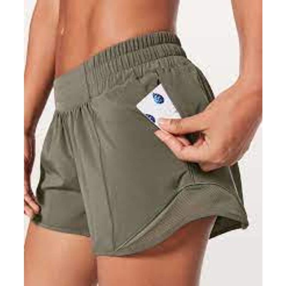 Lululemon Hotty Hot Short II *Long 4" Sage Green Womens Size 4